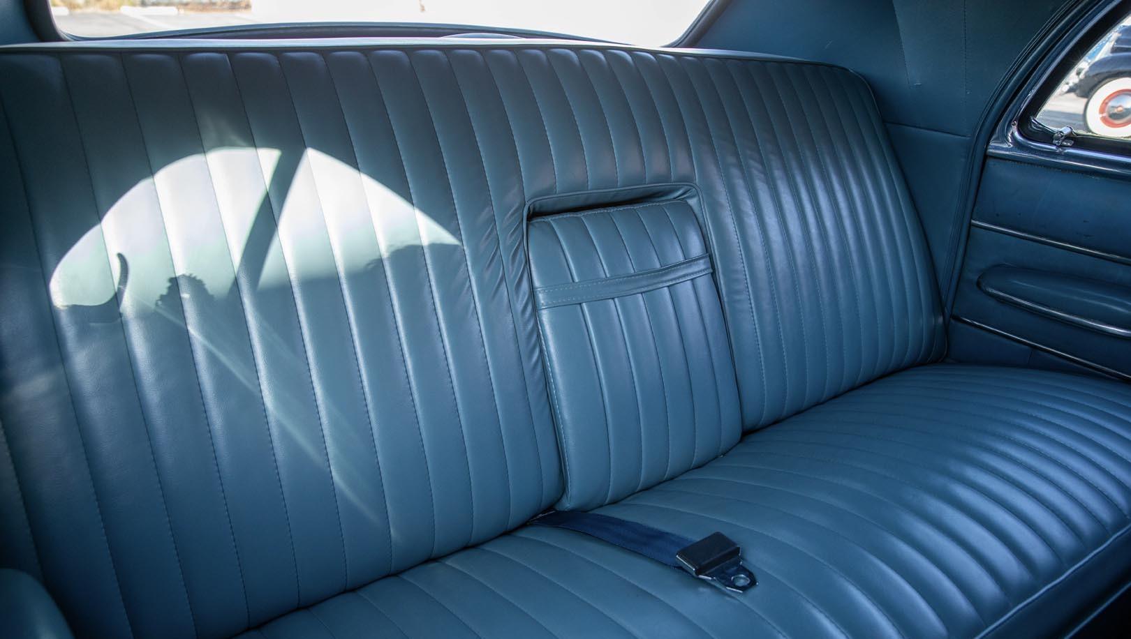 1948 Kaiser Custom Sedan