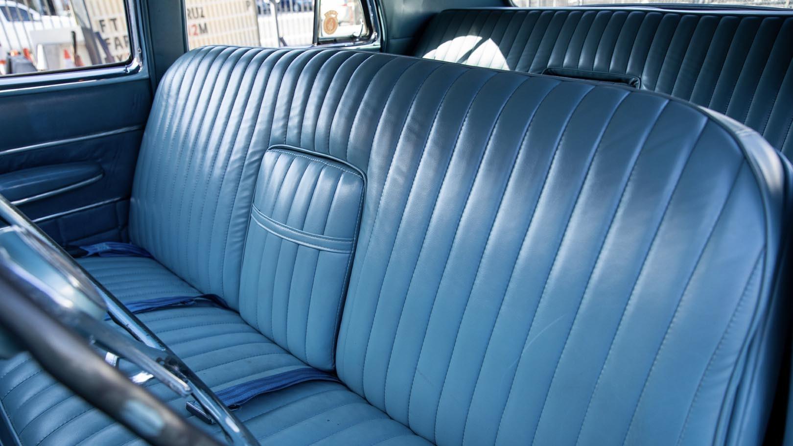 1948 Kaiser Custom Sedan