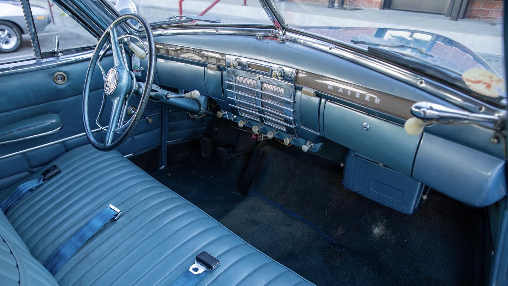 1948 Kaiser Custom Sedan