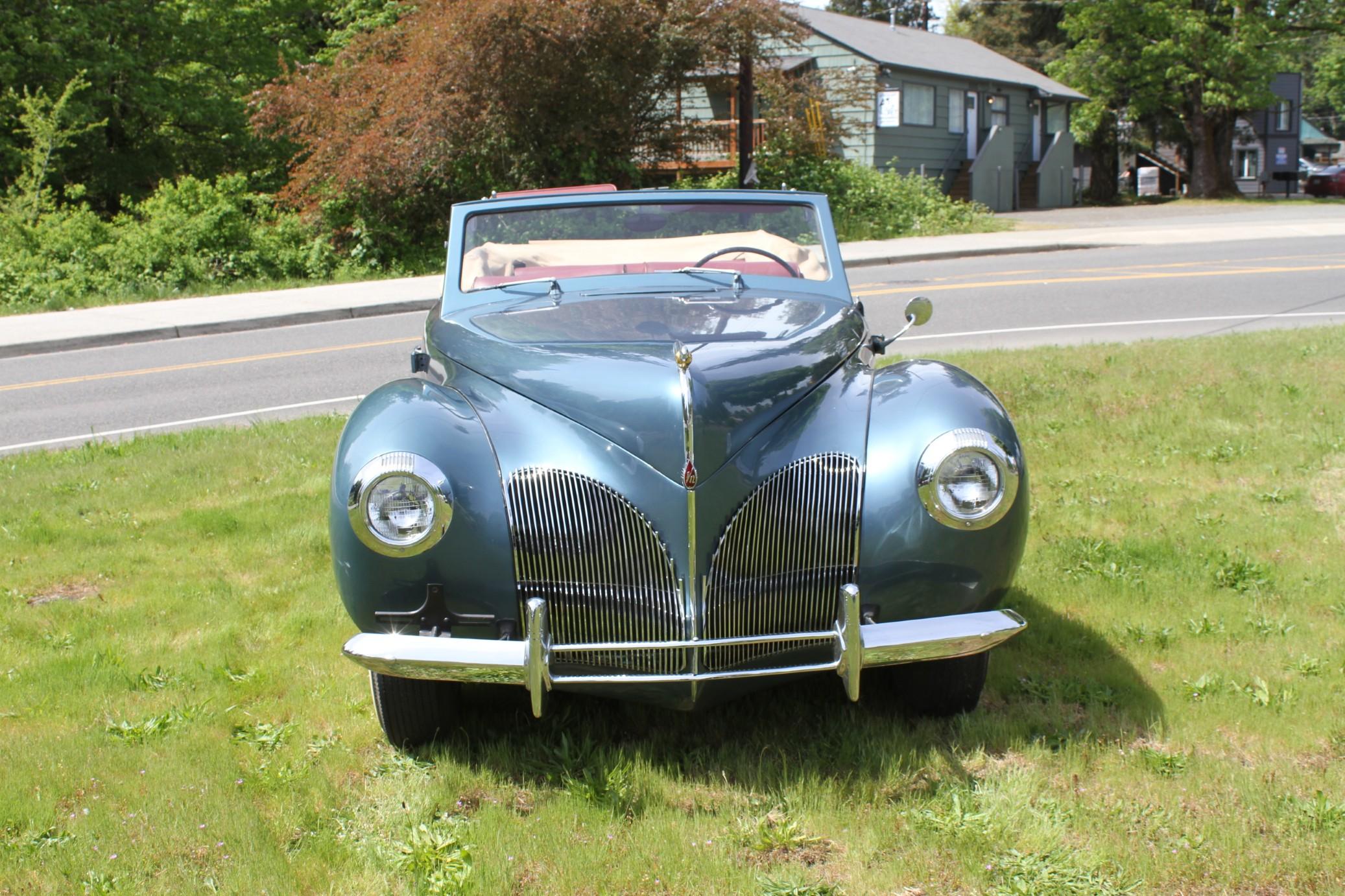 1940 Lincoln Zephyr Convertible
