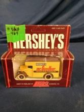 NO RESERVE - Hershey's Mr. Goodbar Delivery Truck Model