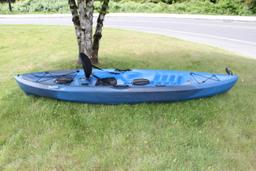 NO RESERVE - Kayak