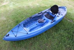 NO RESERVE - Kayak