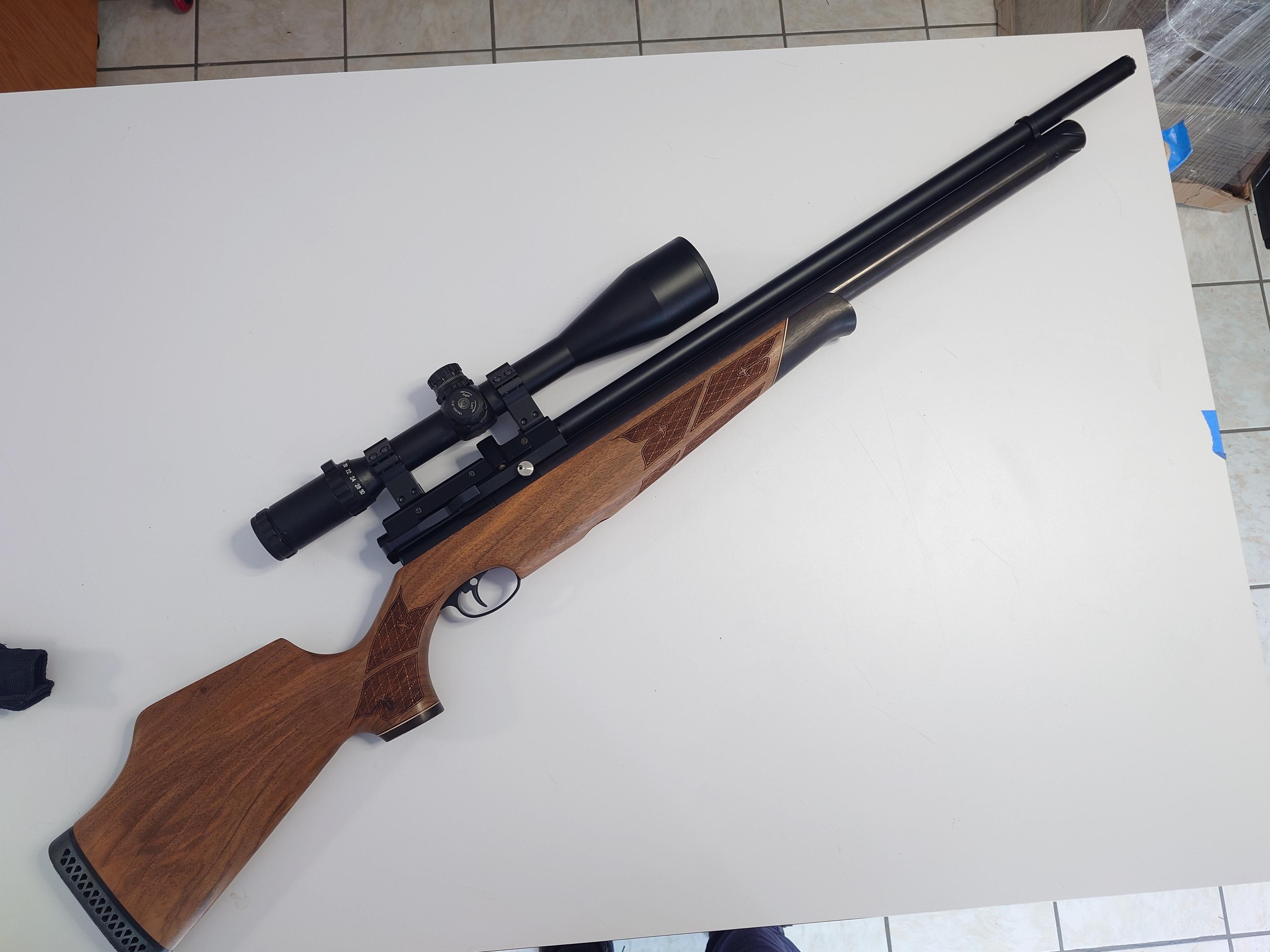 Air Arms S410-SL XTRA FAC .22 with Scope