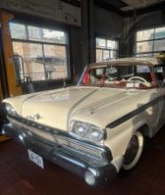 1959 Ford Meteor Country Sedan Family Wagon