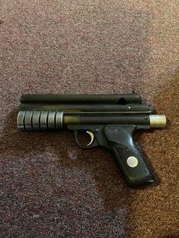 sheridan products model pgp animal marking paintball gun early ,m
