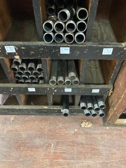 large quantity black pipe 3/4 and 1 inch caps elbows pipe accessories