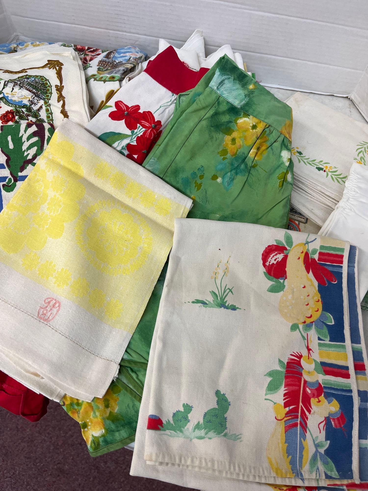 mixed lot linens towels napkins hanky?s aprons table cloths