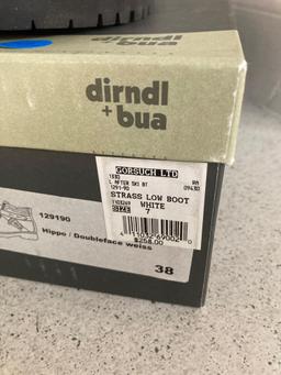 Dirndl Bua boots size 7 and table covers