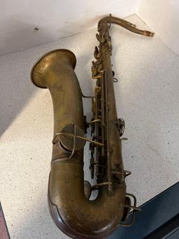 Conn Supertone Alto saxophone patented 1914