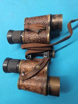 US Army Signal Corps binoculars with case