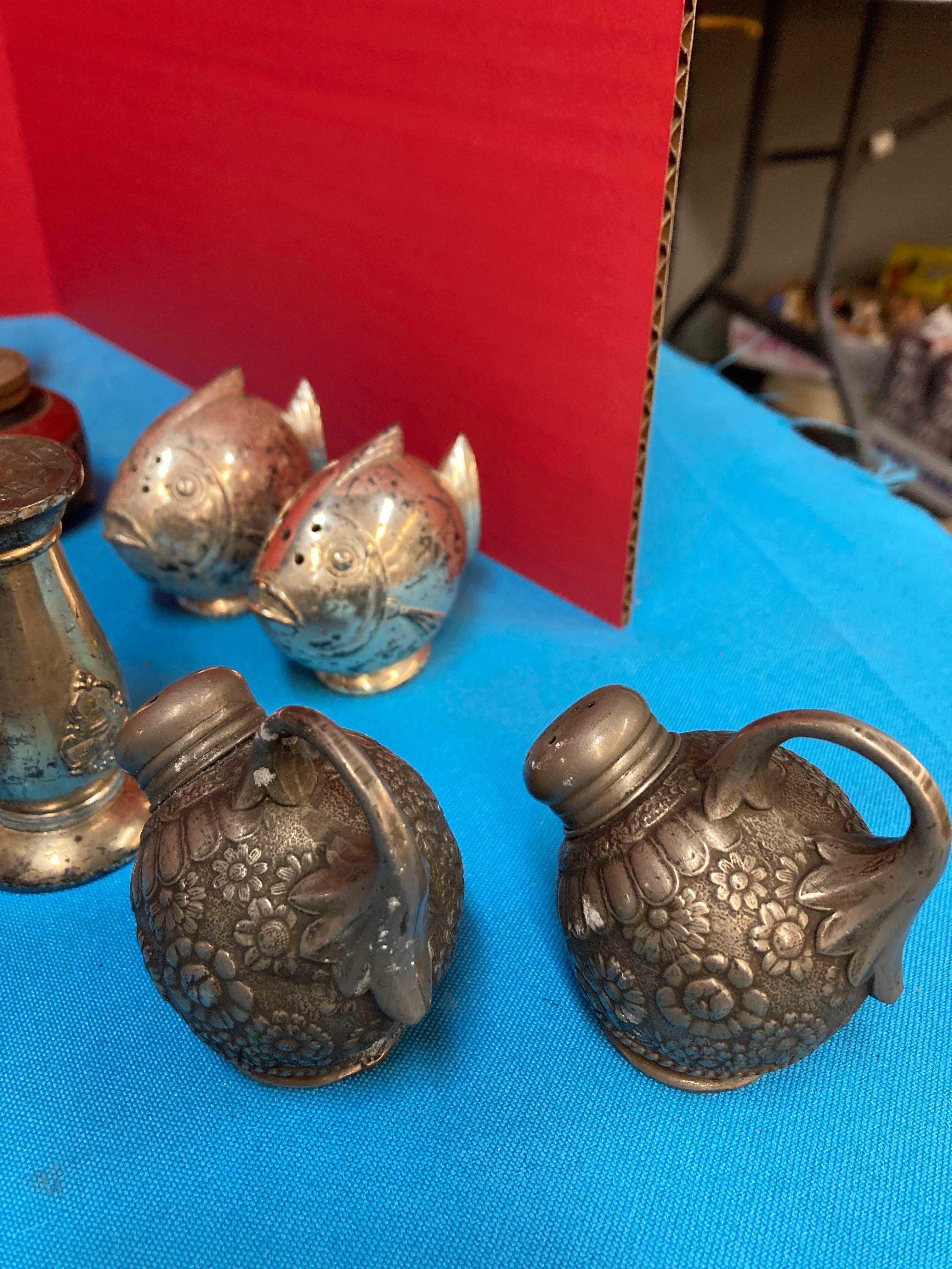 Salt and pepper sets