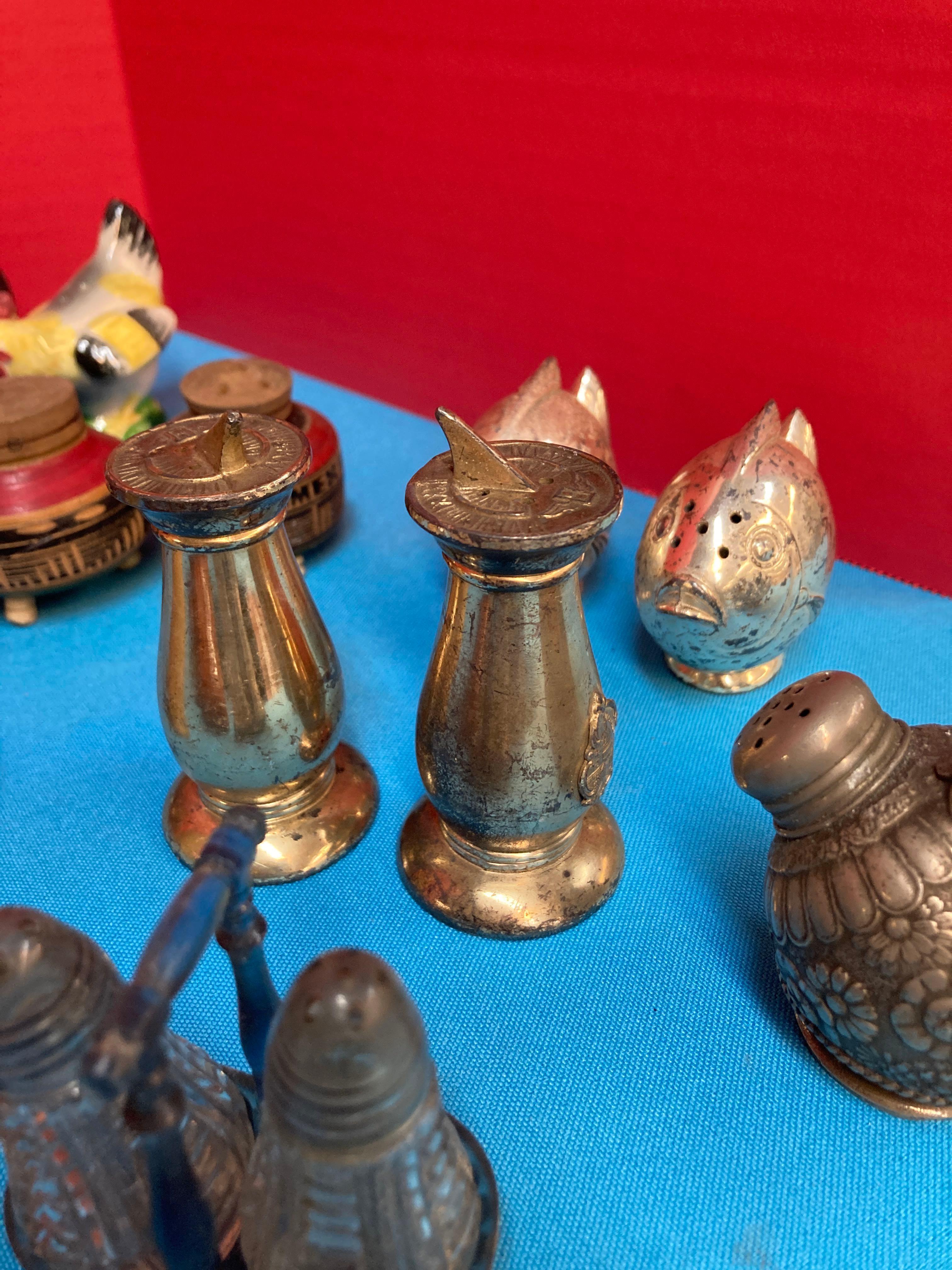 Salt and pepper sets