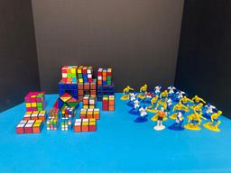 Rubik?s cube lot and soccer player figures