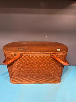 Redmon picnic basket