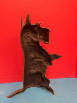 Large cast iron, Scottie dog doorstop