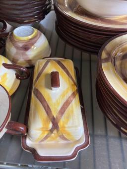 Nice set of Vernon Kilns organdie dinnerware mid century