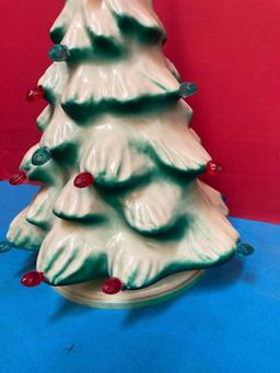 Vintage union plastics molded plastic Christmas tree