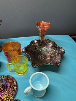 Carnival and art glass