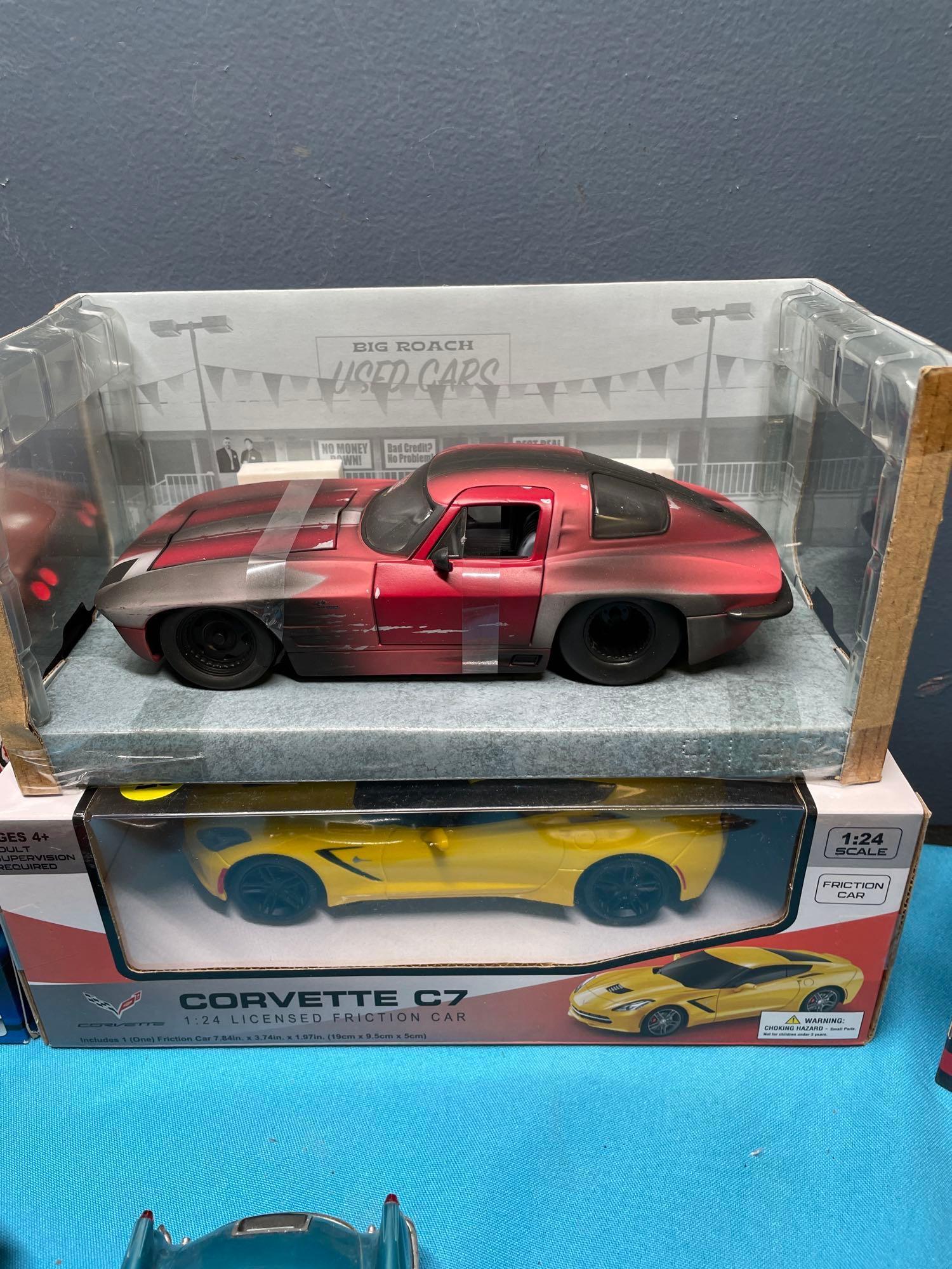 Vintage diecast cars mainly Corvettes