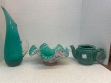 teal Viking glass pitcher, confetti art glass bowl, and USA Tea pot