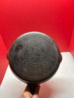 Griswold 7 skillet