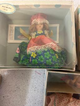 3 Nancy ann storybook dolls in boxes, little Miss Muffet, silks and satins, Nellie Bird