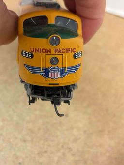 HO scale Union Pacific number 932 electric diesel and New York Central 5405 steam engine and coal