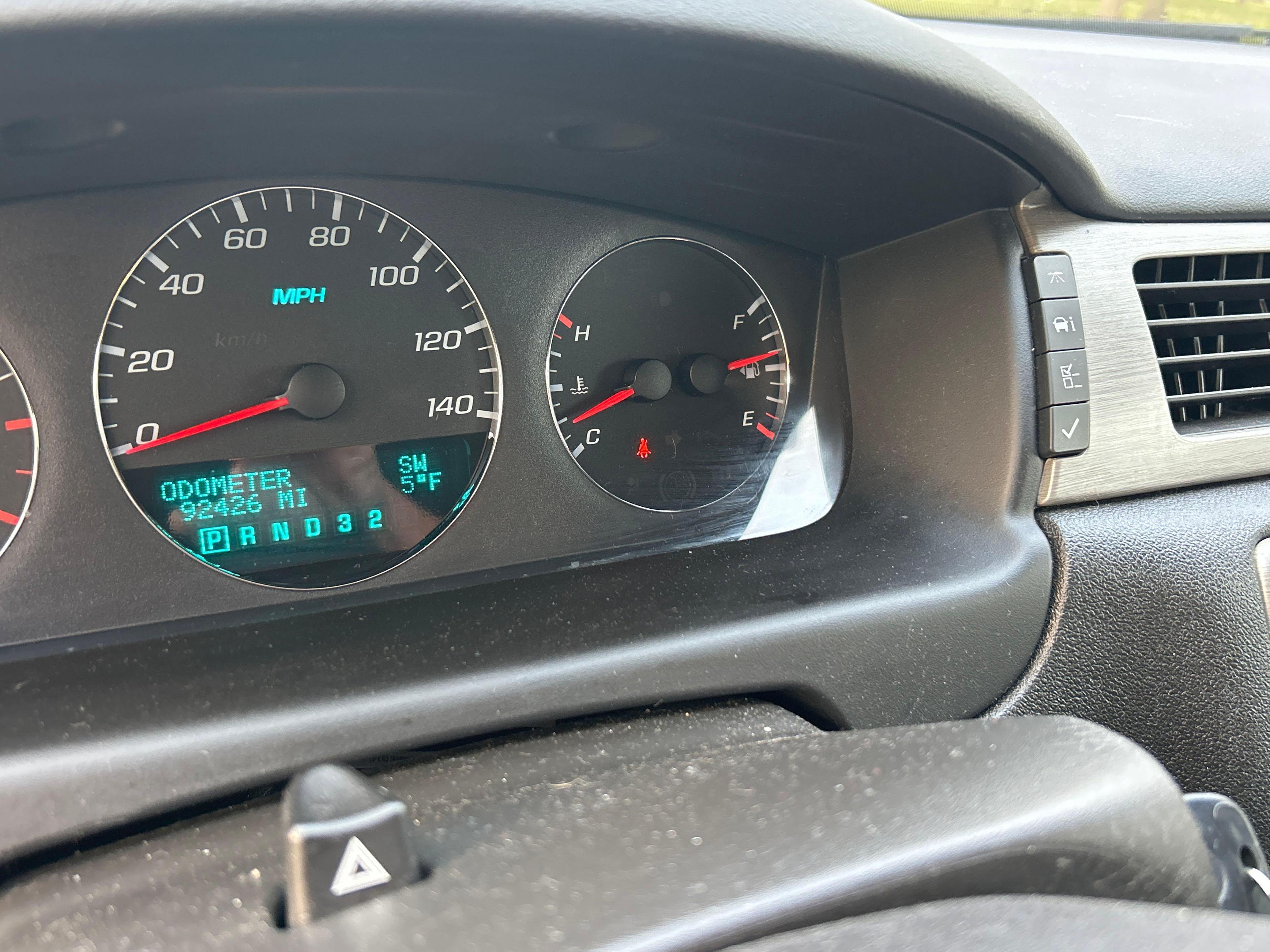 2007 Chevrolet Impala only 92,000 miles NICE CLEAN CAR