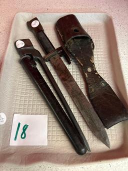 Bayonet no 4 MKII with sheath