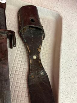 Bayonet no 4 MKII with sheath