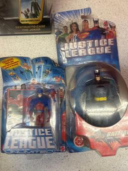 3 Mattel action figures
