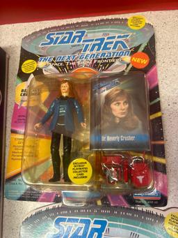 5 Star Trek, the next generation, action figures new old stock playmates