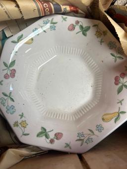 Independence iron stone interface Japan dish set