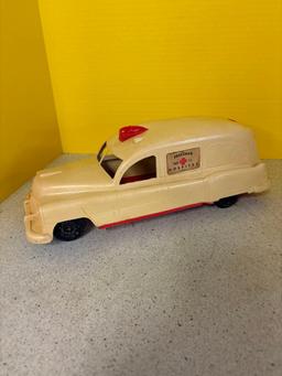 Pressman small Fry ambulance