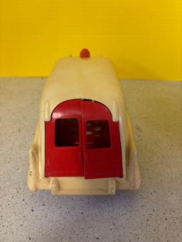 Pressman small Fry ambulance