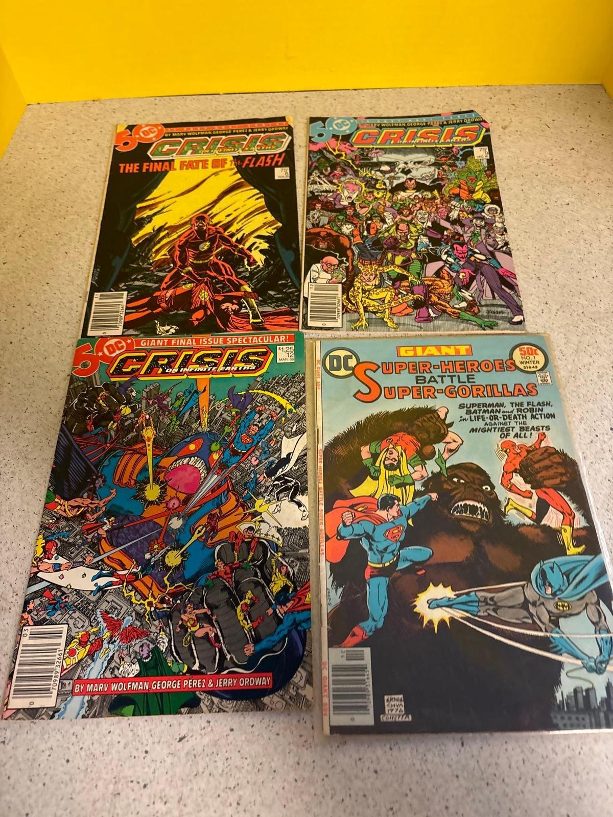 4 comics