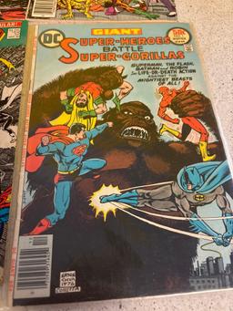 4 comics