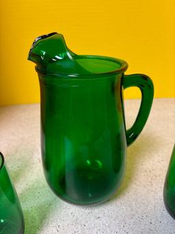 Anchor Hocking, green glass juice set