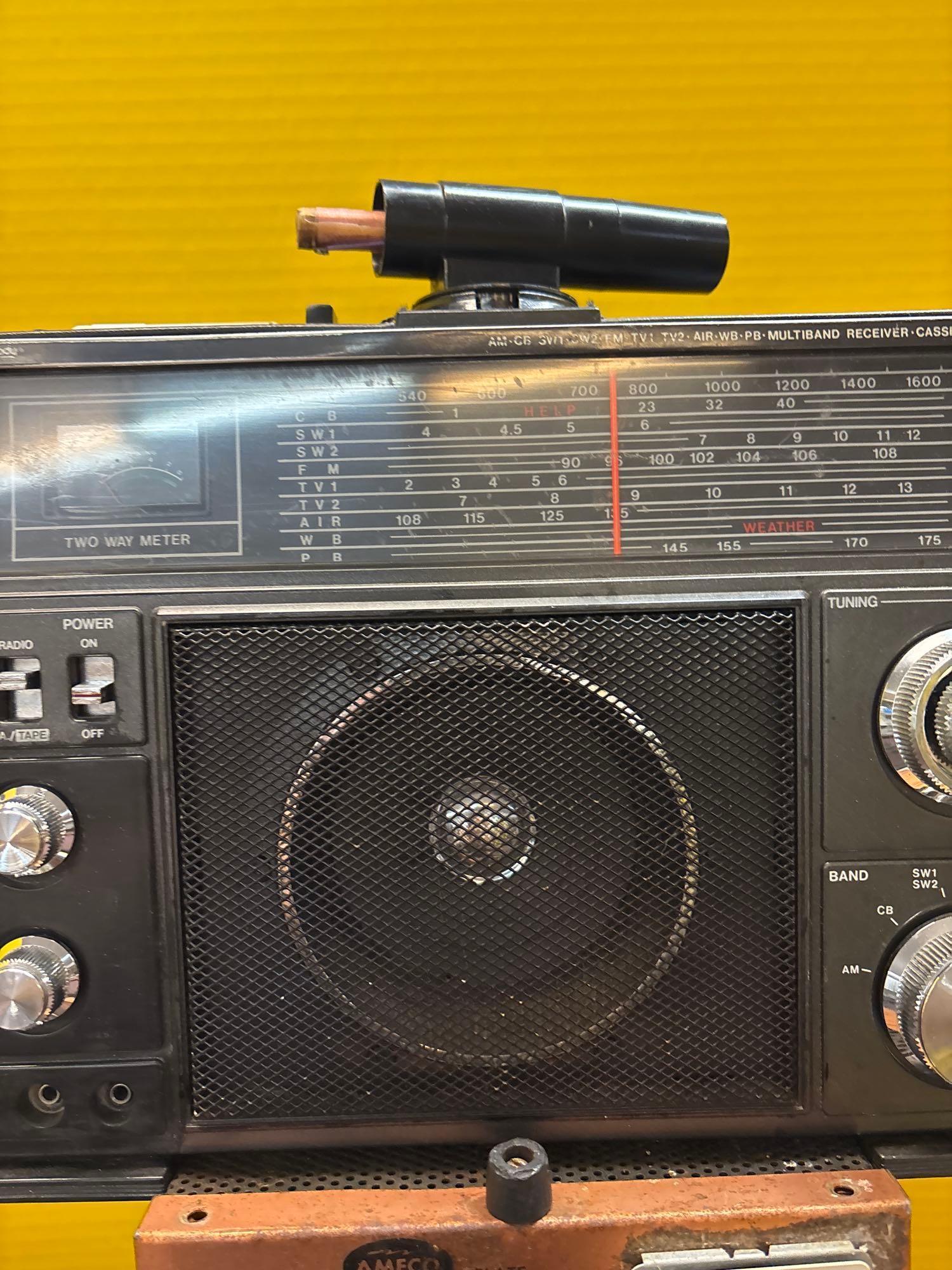 CB radio transceivers linear amplifier