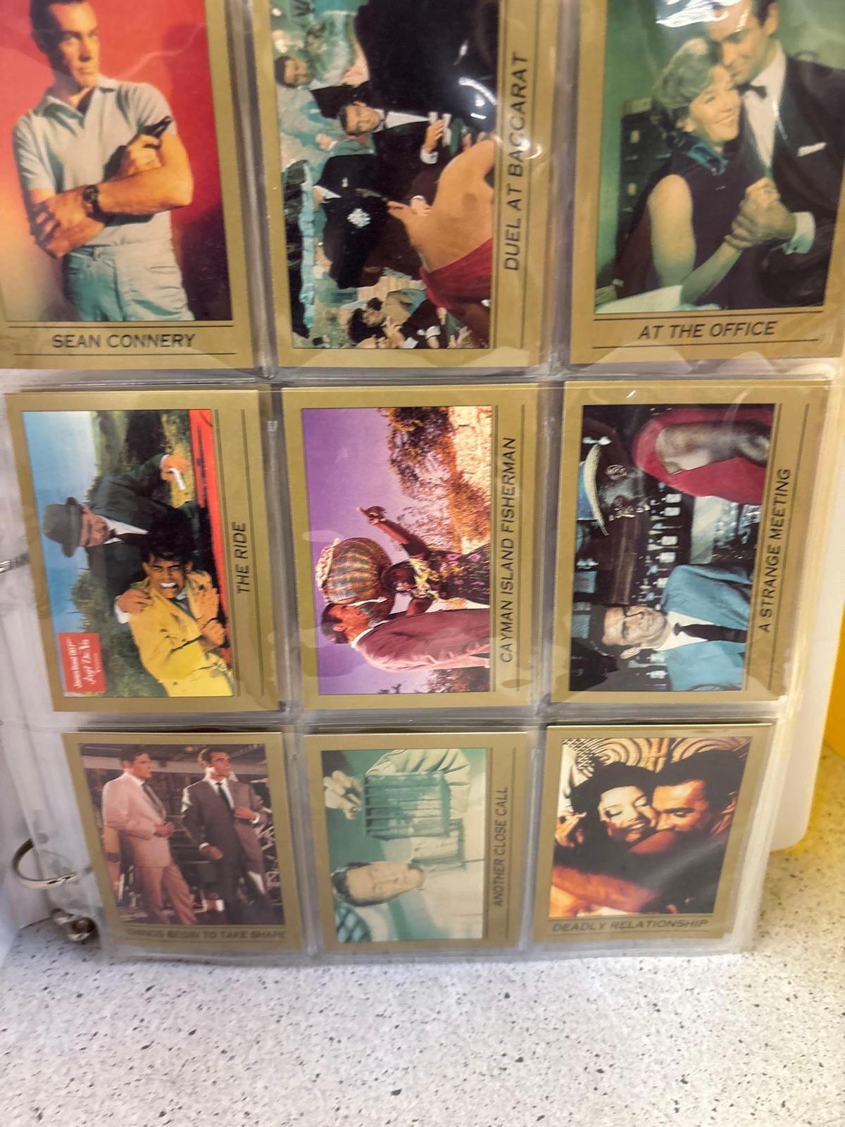 James Bond 110 card set