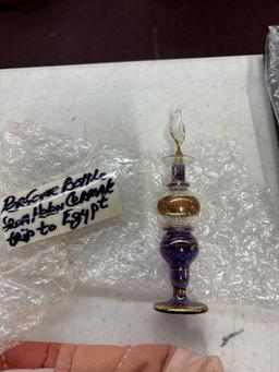 Mixed lot includes kitchen items, perfume bottle, etc