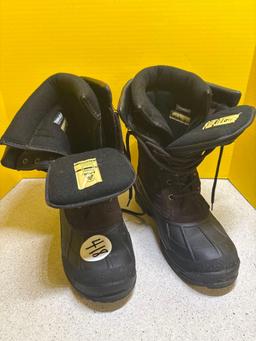 KAMIK size 12 boots