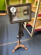 portable shop light with nice cast-iron base