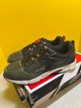 AVIA size 12X US tennis shoes