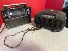 antique majestic speaker and Rhapsody radio