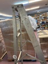 6 foot aluminum step lad