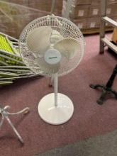 Floor fan
