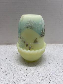 Fenton 1979 Christmas fairy lamp