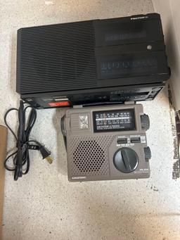 2 radios